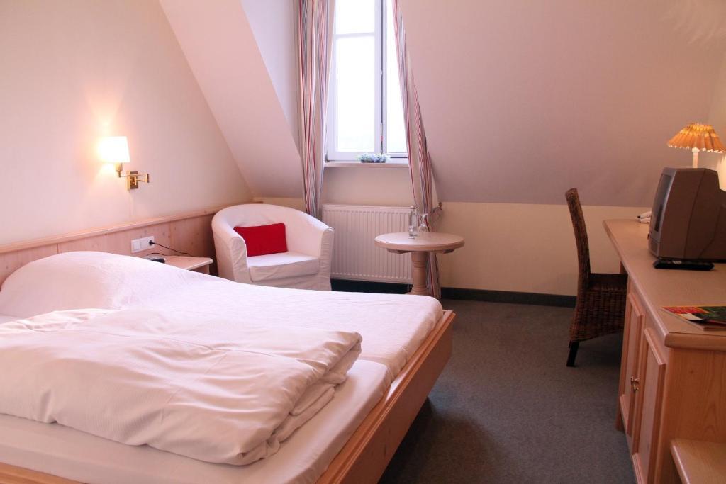 Landgasthof Gut Deutenhof Bad Abbach Quarto foto