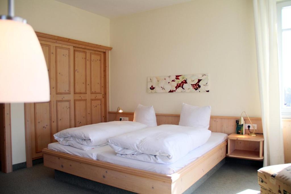 Landgasthof Gut Deutenhof Bad Abbach Quarto foto